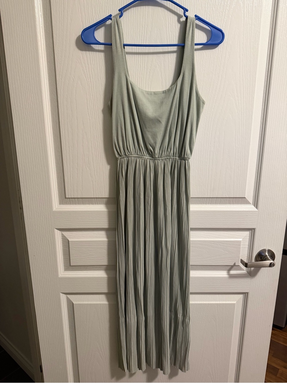 OAK + FORT - Sleeveless Sage Green Maxi Dress